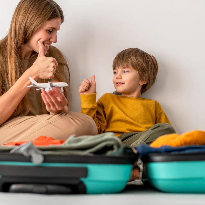 Travelling with Baby : Right Essentials for a Smooth Trip with Your Baby